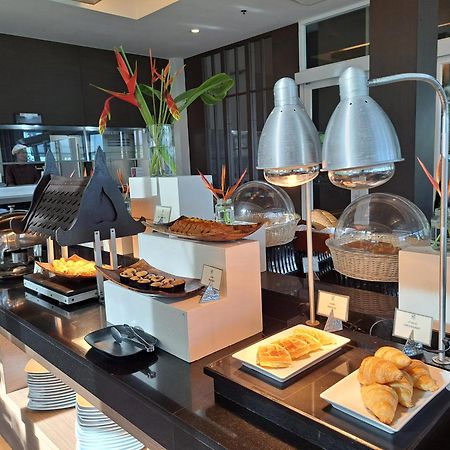 Kantary Beach Hotel Villas & Suites Khao Lak Zewnętrze zdjęcie